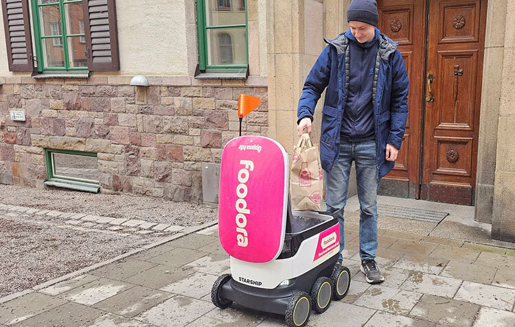 Robotar leverar åt Foodora